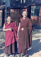 Bokar R et Khenpo Lodro Donyo Naro Ling.jpg